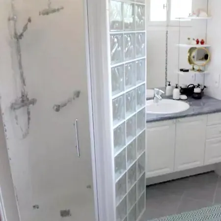 Elegante A Avec Piscine Privee Villa *